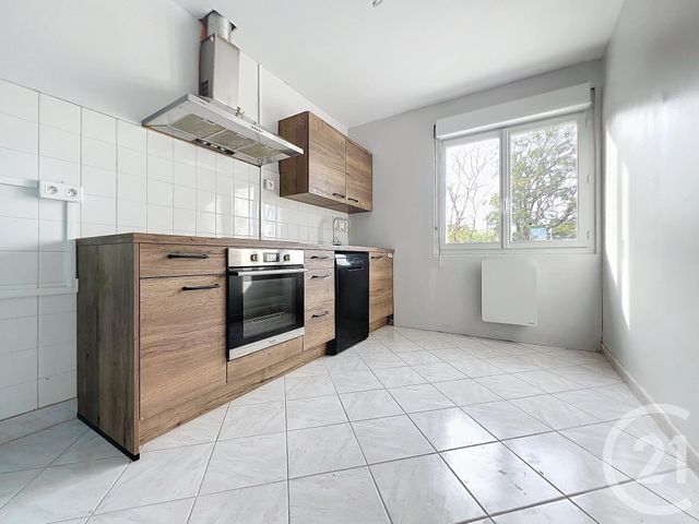 Appartement T4 à louer - 5 pièces - 93,69 m2 - Cancon - 47 - AQUITAINE